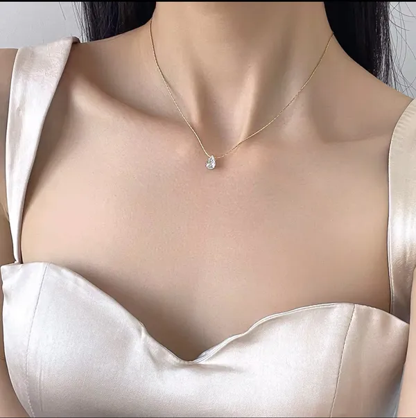 Golden_Stainless_Steel_And_Hypoallergenic_Coating_Necklace_For_Women
